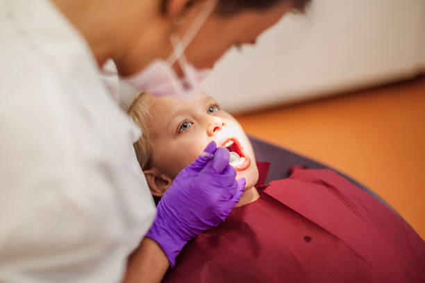 Best Cracked Tooth Emergency Dentist  in Taft Southwest, TX